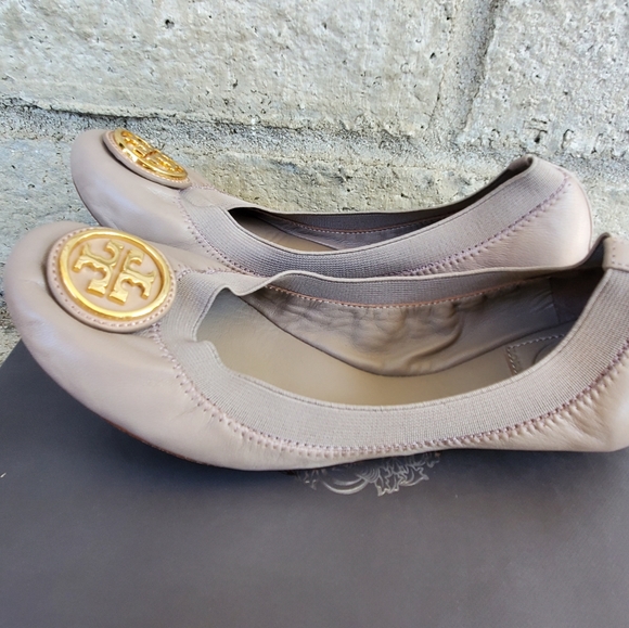 Tory Burch Caroline 2 ballet flats ~ Grey size 7 - Picture 13 of 16